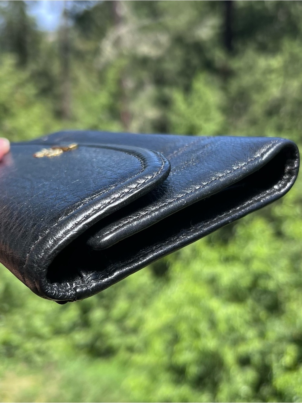 VINTAGE COACH Black Leather Trifold Wallet w Gold Logo Accent AUTHENTIC - Picture 4 of 12